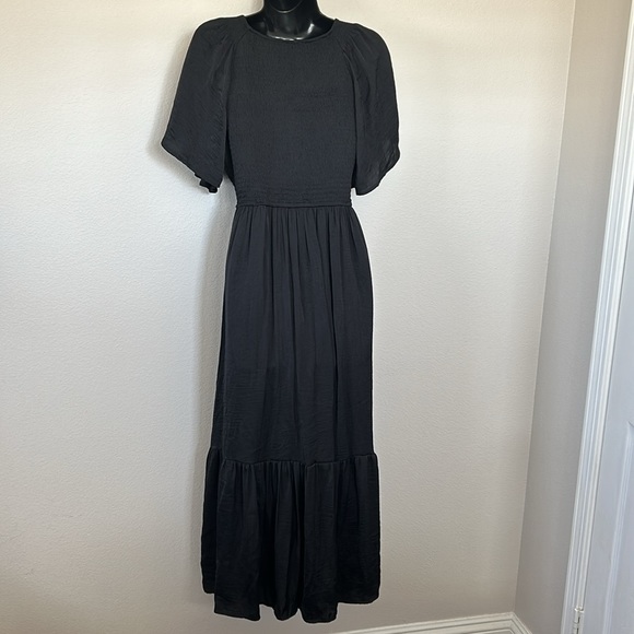 Pinkblush Black Smocked V Neck Flutter Sleeve Maternity Midi Dress - Picture 8 of 10